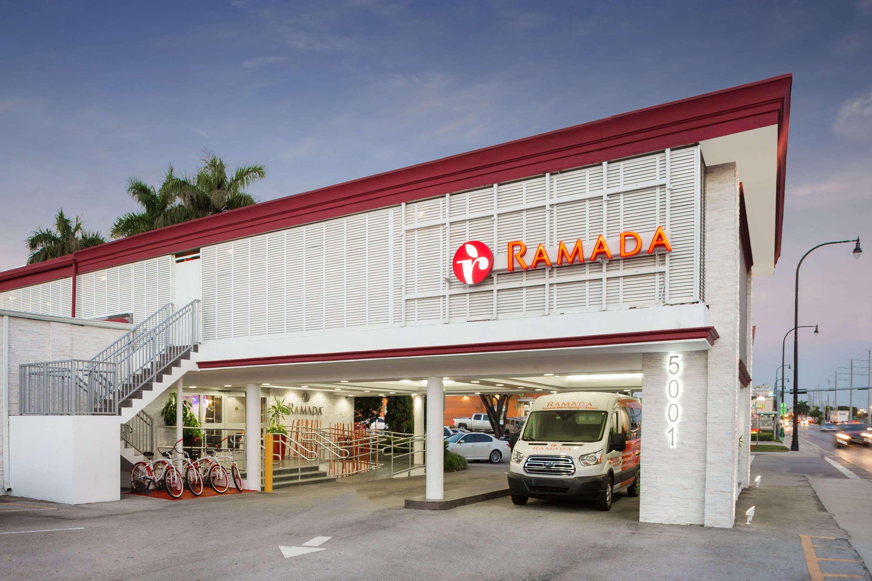 Hotel Ramada By Wyndham Miami Springs/Miami International Airport Exteriér fotografie
